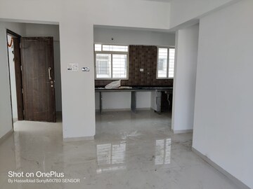Room in 3 BHK Apartment at Rajmata Trinity Greens, Wakad – for Rent