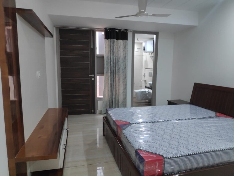 Bedroom, sector 38 3 Bedroom 1490 Sq.Ft. Builder Floor In Sector 38 Gurgaon 9144189