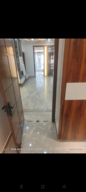  3 BHK Builder Floor at Shakti Khand – for Sale