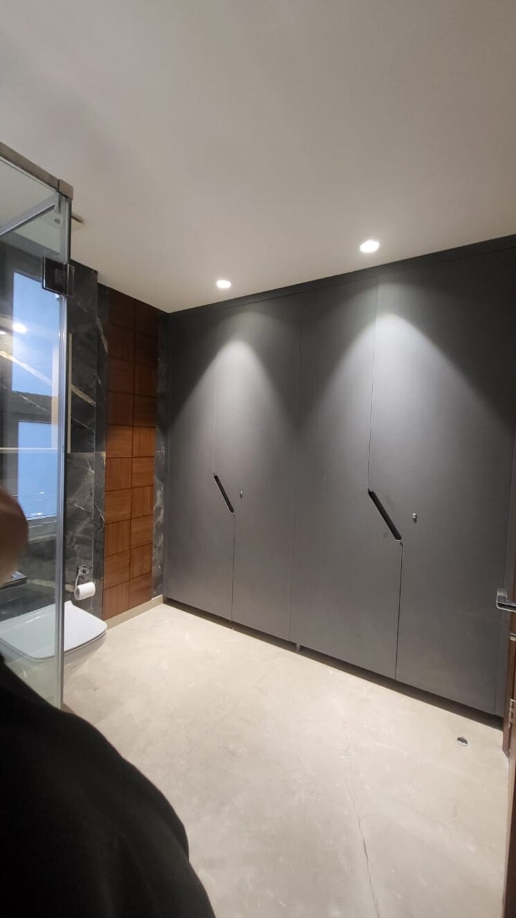 Room, greater kailash ii 3 Bedroom 2200 Sq.Ft. Apartment In Greater Kailash ii Delhi 9144222