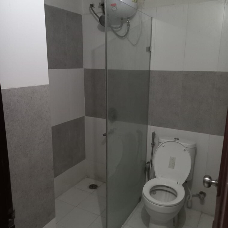 Bathroom, ida scheme no 140 2 Bedroom 1250 Sq.Ft. Apartment In Ida Scheme No 140 Indore 9144259