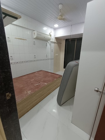 Room in 1 BHK Apartment at Kopar Khairane – for Rent