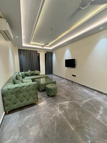 Bedroom in 4 BHK Apartment at Emaar Emerald Floors Premier, Sector 65 – for Rent