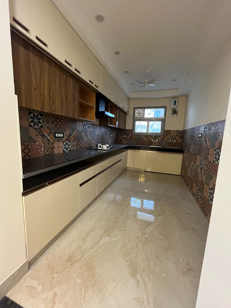 Kitchen, saket 4 Bedroom 1700 Sq.Ft. Builder Floor In Saket Delhi 9144345