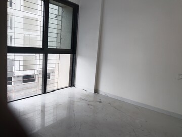 Room in 1 BHK Apartment at Aura Luxisca, New Panvel – for Rent