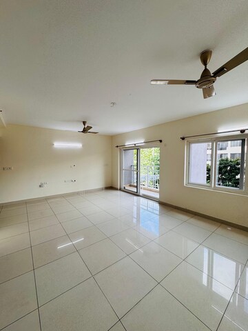 Room in 3 BHK Apartment at SJR Palazza City, Sarjapur Road – for Rent