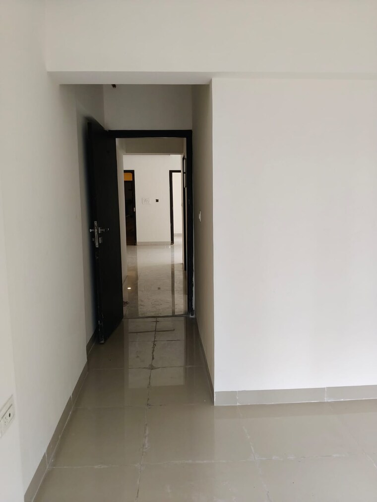 undefined, hubtown-hillcrest 2.5 Bedroom 843 Sq.Ft. Apartment In Andheri East Mumbai 9144395