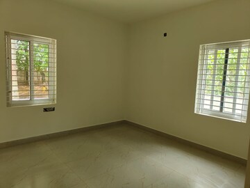 Room in 3 BHK Villa at MaluR-Hosur Road – for Sale