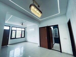 Room in 4 BHK Apartment at BPTP Freedom Park Life, Sector 57 – for Sale