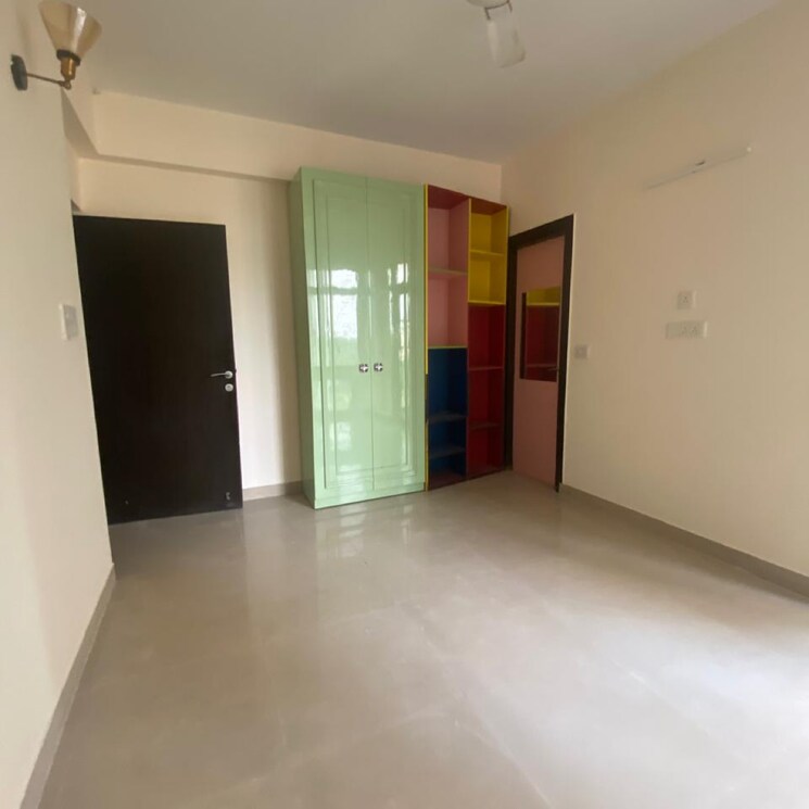 Room, suncity-essel-tower 3 Bedroom 1681 Sq.Ft. Apartment In Maruti Vihar Gurgaon 9144491