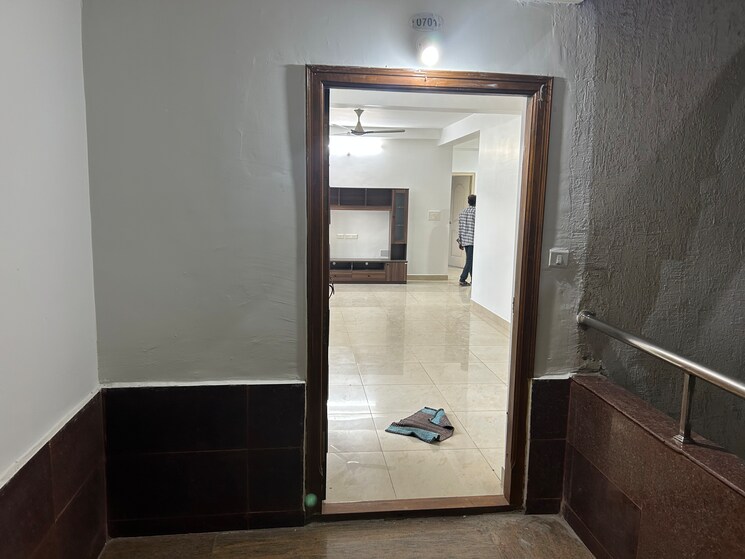 Room, pws-7-hills 3 Bedroom 2100 Sq.Ft. Apartment In Narsingi Hyderabad 9144489