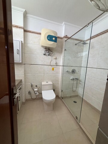 Bathroom in 3 BHK Builder Floor at Veera Safdarjung Enclave, Safdarjung Enclave – for Rent