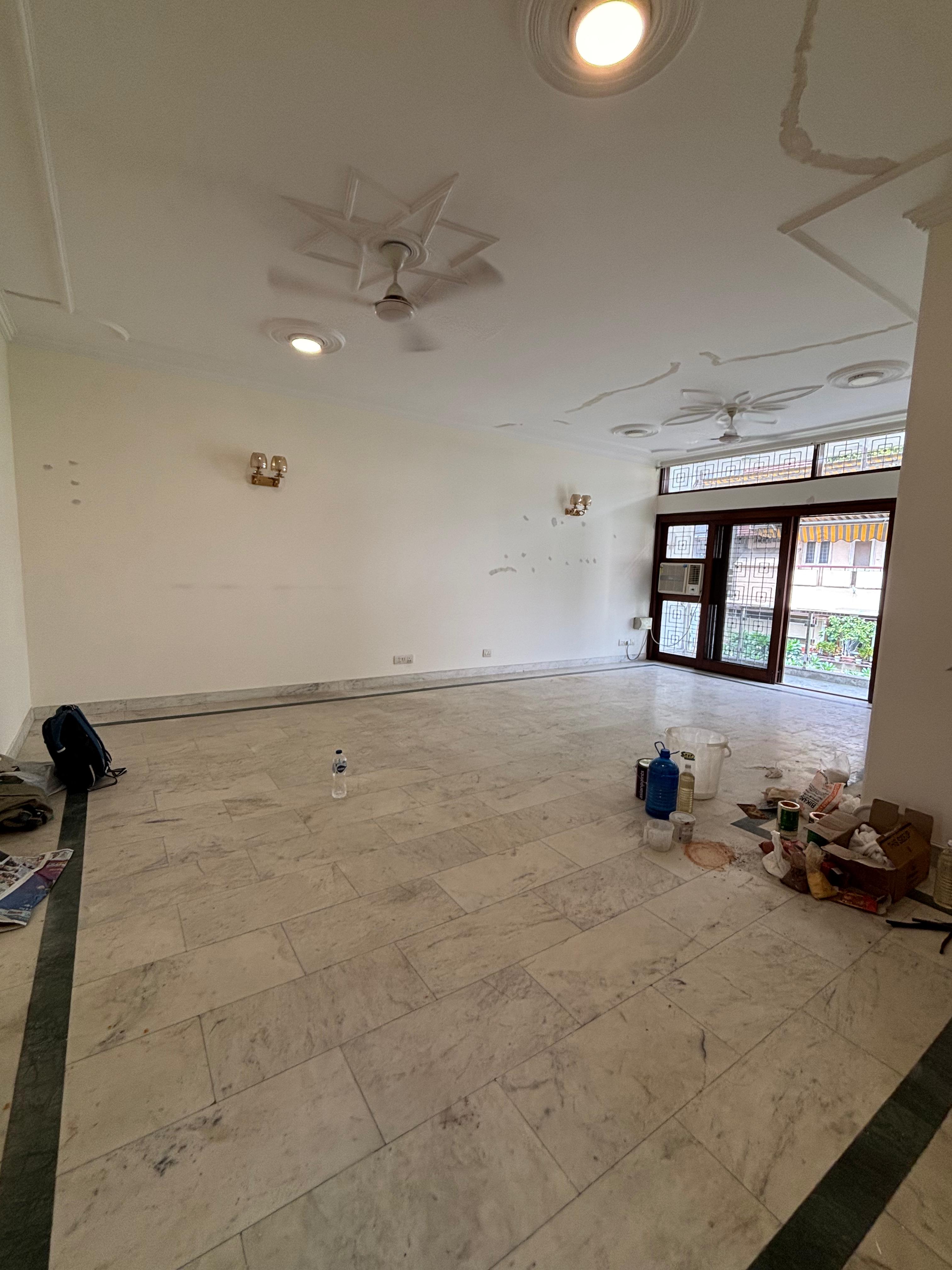 3 BHK + Servant Room Builder Floor For Rent in Veera Safdarjung Enclave