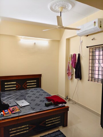 Bedroom in 2 BHK Independent House at Kondapur – for Rent