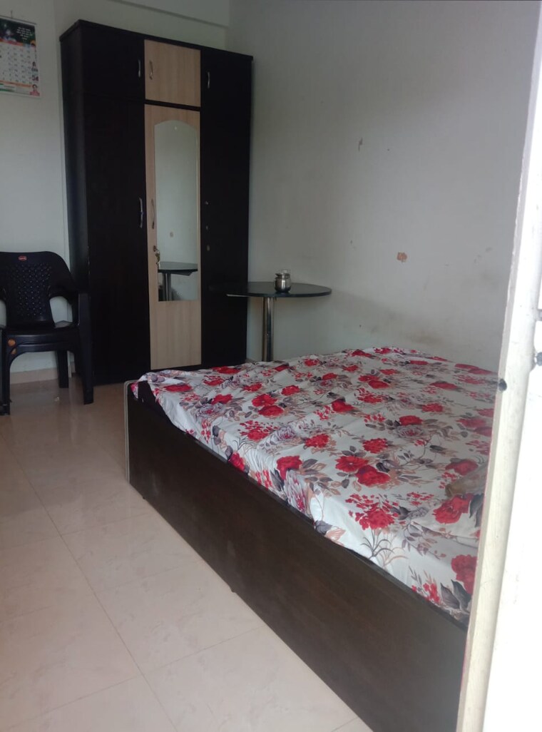 Bedroom, jail road 2 Bedroom 800 Sq.Ft. Apartment In Jail Road Nashik 9144594