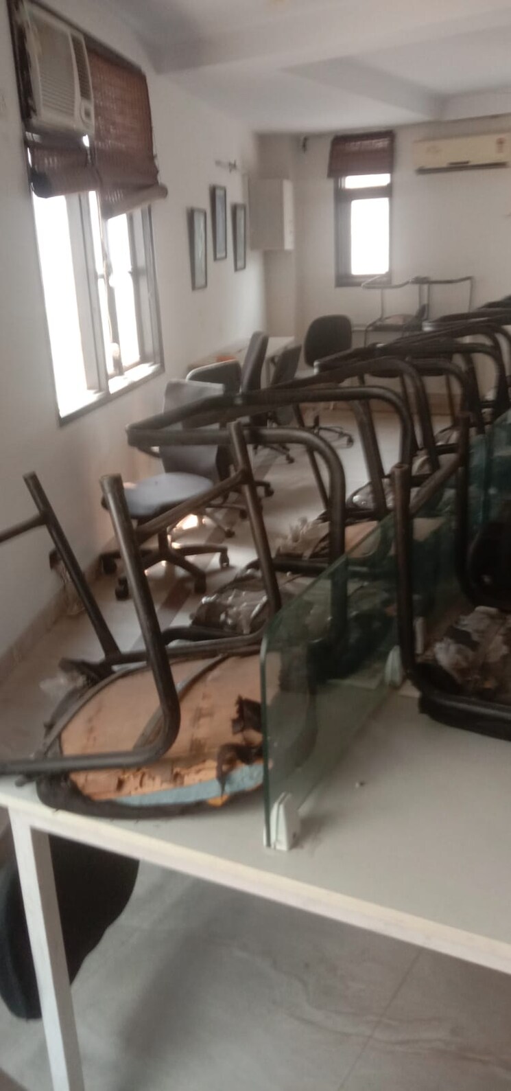 Team Area, yusuf sarai Commercial Office Space 1000 Sq.Ft. In Yusuf Sarai Delhi 9144596