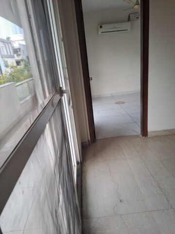Balcony in 4 BHK Builder Floor at Eros Rosewood City, Sector 49 – for Rent