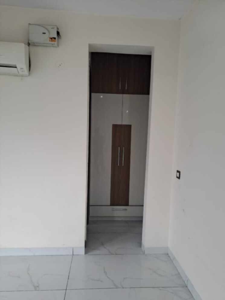 Room, eros-rosewood-city 4 Bedroom 2750 Sq.Ft. Builder Floor In Sector 49 Gurgaon 9144647