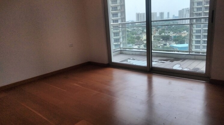 Room, tata-gurgaon-gateway 2 Bedroom 1580 Sq.Ft. Apartment In Sector 112 Gurgaon 9144644