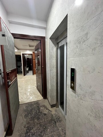 Building Lobby in 4 BHK Builder Floor at Uttam Nagar West – for Rent