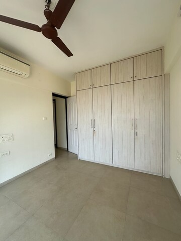 Room in 2 BHK Apartment at Divine Aspen Garden, Goregaon East – for Rent