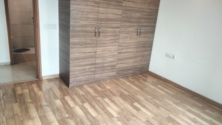 Room, tata-gurgaon-gateway 2 Bedroom 1580 Sq.Ft. Apartment In Sector 112 Gurgaon 9144644