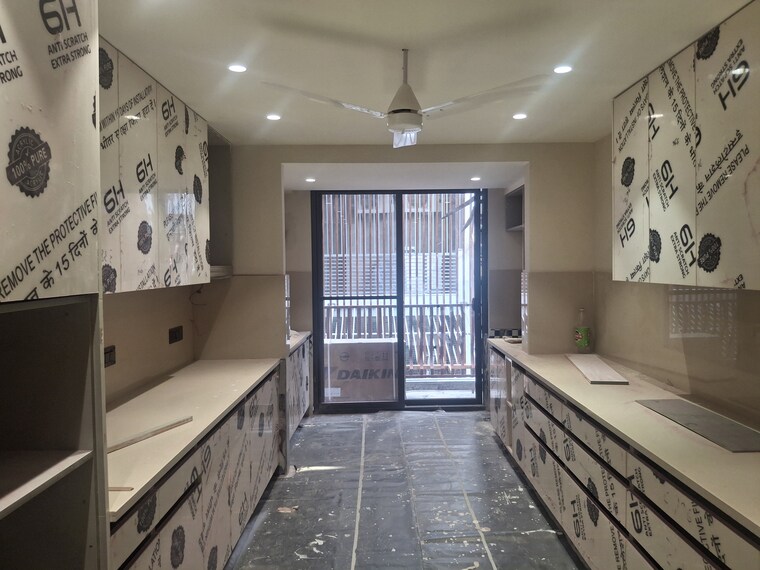 Balcony, suncity 4 Bedroom 2260 Sq.Ft. Builder Floor In Suncity Gurgaon 9144661