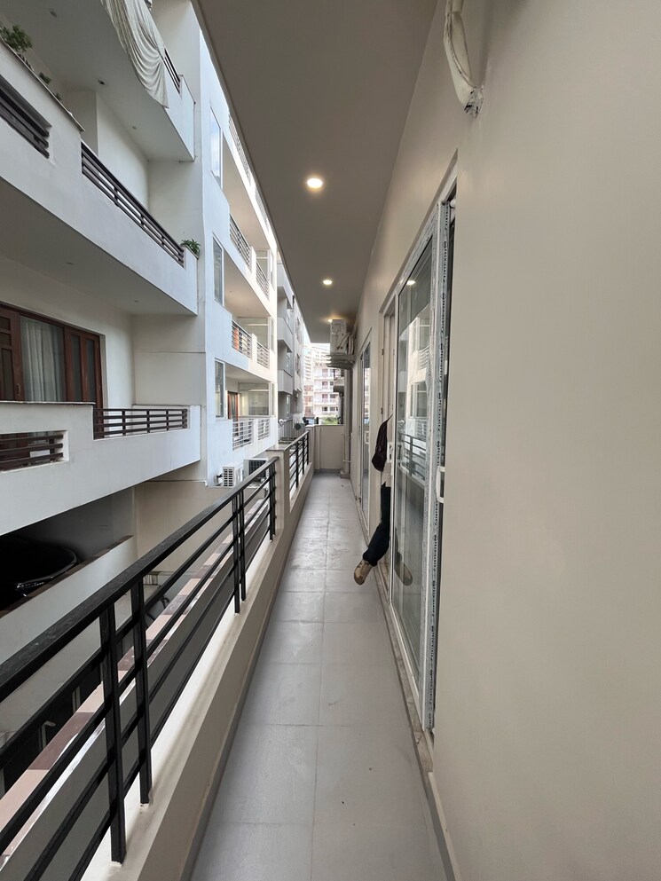 undefined, sector 43 2 Bedroom 1345 Sq.Ft. Builder Floor In Sector 43 Gurgaon 9144681