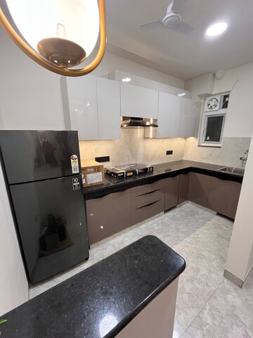 Kitchen in 2 BHK Builder Floor at Sector 43 – for Rent