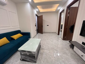 Living Room in 2 BHK Builder Floor at Sector 43 – for Rent