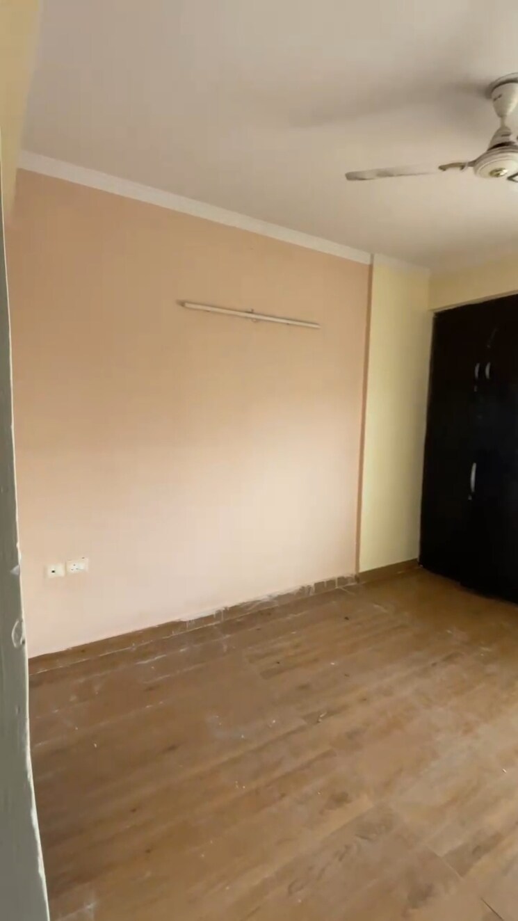 Room, kw-srishti 2 Bedroom 1000 Sq.Ft. Apartment In Raj Nagar Extension Ghaziabad 9144696