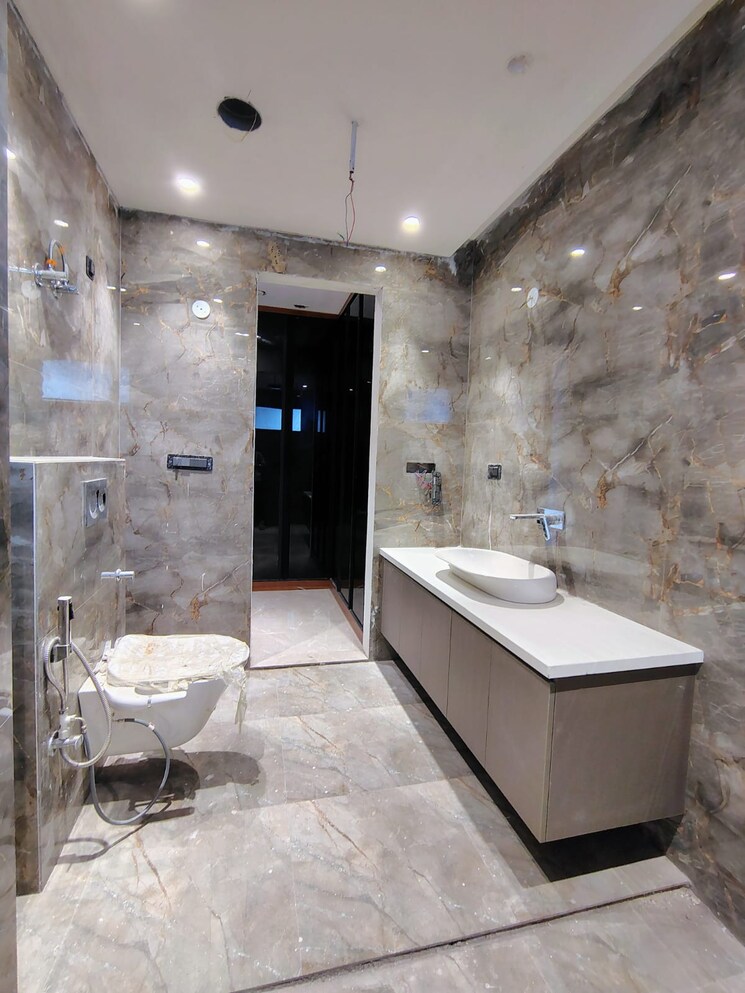 Kitchen, bp-homes 4 Bedroom 250 Sq.Yd. Builder Floor In Sector 85 Faridabad 9144734