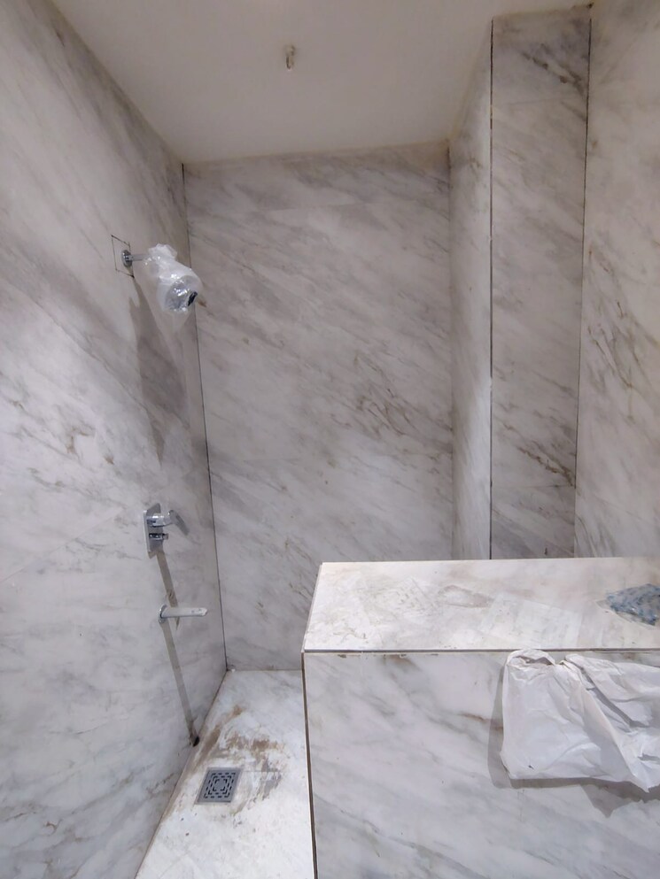 Bathroom, bp-homes 4 Bedroom 250 Sq.Yd. Builder Floor In Sector 85 Faridabad 9144734