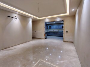 Room in 4 BHK Builder Floor at BP Homes, Sector 85 – for Sale