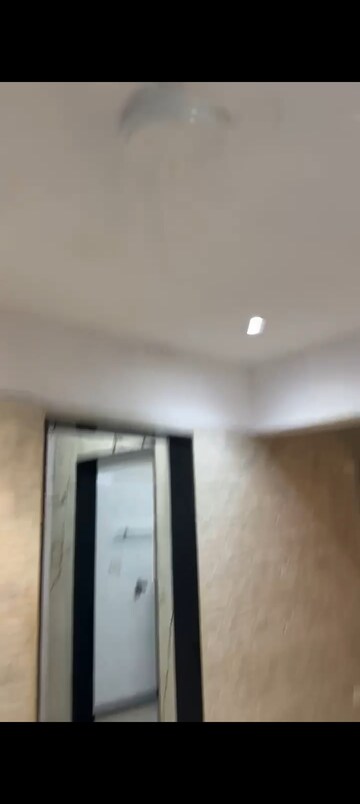 Room in 1 BHK Apartment at Sunshine CHS Andheri, Andheri West – for Rent