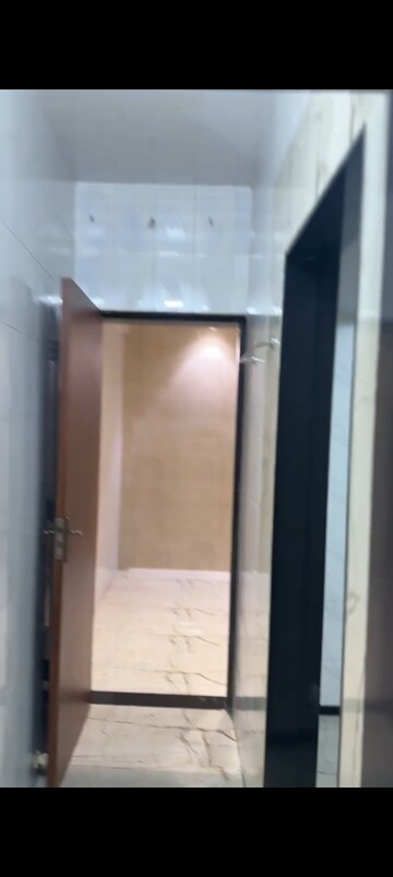 Building Lobby in 1 BHK Apartment at Sunshine CHS Andheri, Andheri West – for Rent