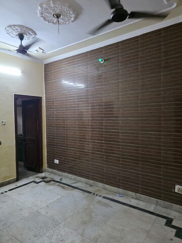 1 BHK Builder Floor For Rent in Kalkaji