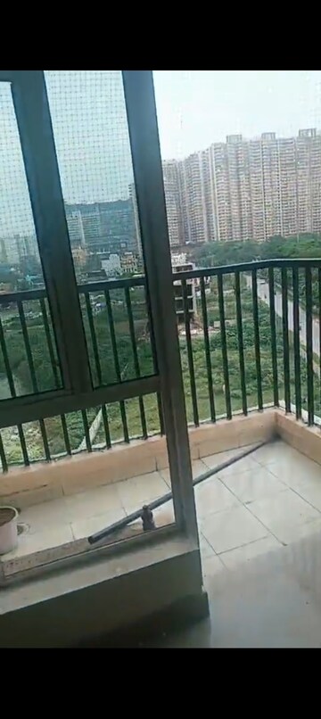 Balcony in 3.5 BHK Apartment at Gaur City 5th Avenue, Sector 4 Greater Noida – for Rent