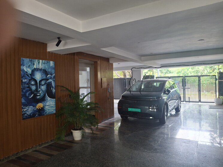  Parking, suncity 4 Bedroom 2260 Sq.Ft. Builder Floor In Suncity Gurgaon 9144792