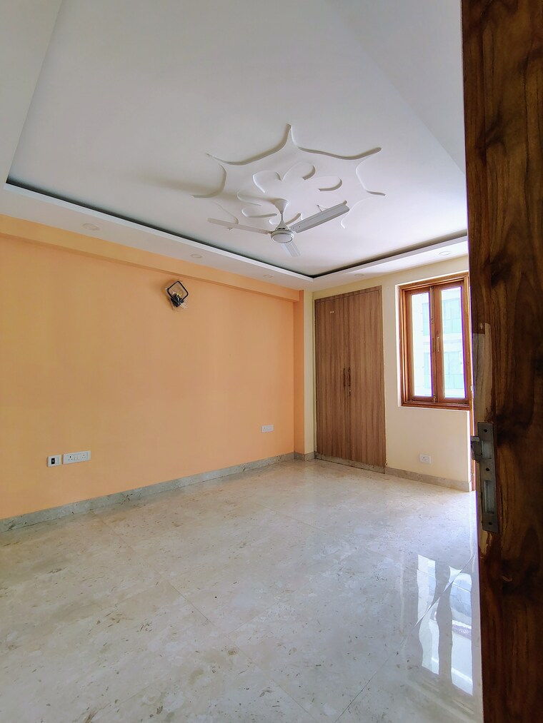 Room, bp-homes 3 Bedroom 500 Sq.Yd. Builder Floor In Sector 85 Faridabad 9144790