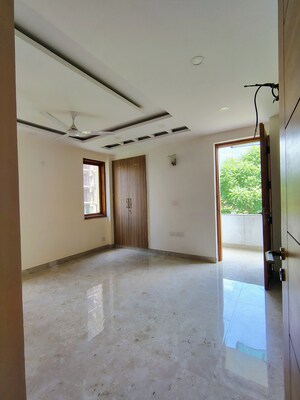 Room in 3 BHK Builder Floor at BP Homes, Sector 85 – for Sale