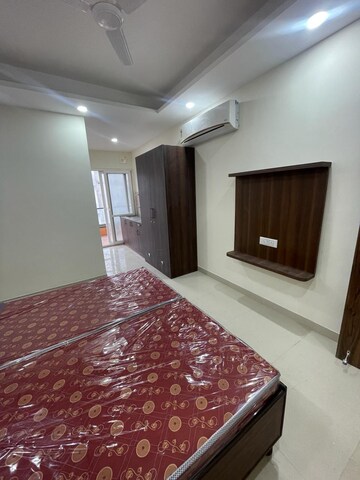 Bedroom in Studio Builder Floor at Sector 45 – for Rent