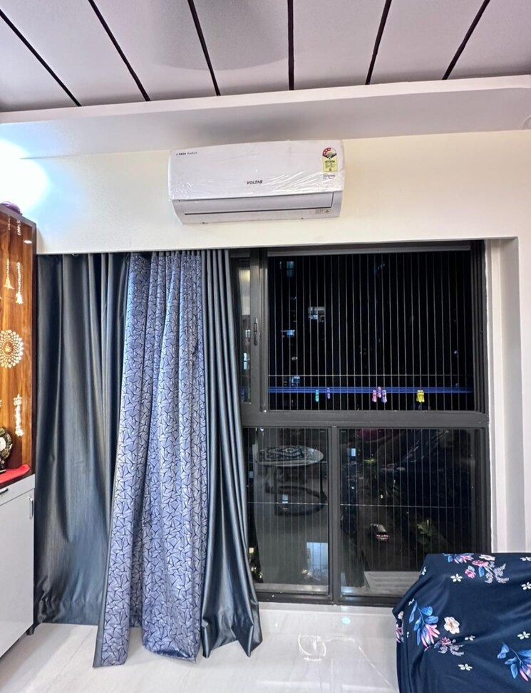 Room, lodha-crown-quality-homes 1 Bedroom 317 Sq.Ft. Apartment In Majiwada Thane 9144854