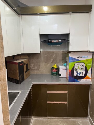 Kitchen in 1 BHK Builder Floor at Dwarka Mor – for Rent
