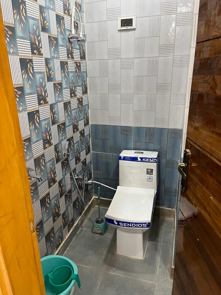 Master Bedroom, dwarka mor 1 Bedroom 45 Sq.Yd. Builder Floor In Dwarka Mor Delhi 9144862