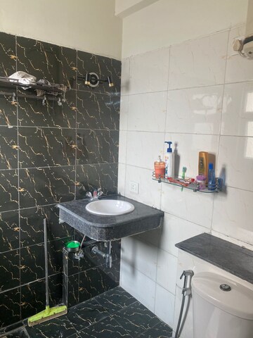 Bathroom in 3 BHK Apartment at BPTP Parkland Pride, Sector 77 – for Rent