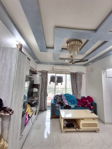 Team Area in 2 BHK Apartment at Shree Ramdev Ritu Heights, Mira Road – for Rent