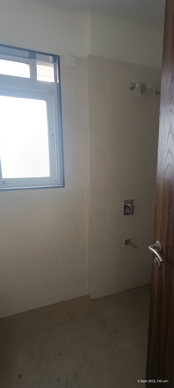 Bathroom in 3 BHK Apartment at Sheth Vasant Lawns, Laxmi Nagar – for Sale
