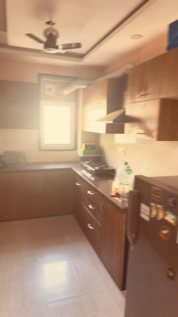 Kitchen in 2 BHK Builder Floor at Sector 40 – for Rent
