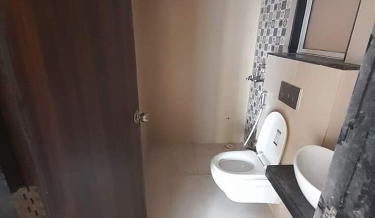 Bathroom, jp-north-barcelona 3 Bedroom 915 Sq.Ft. Apartment In Mira Road Thane 9144895